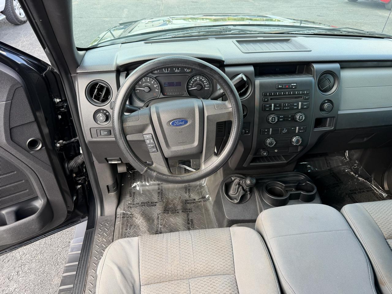 Ford F-150 4WD SuperCrew 157" XL 2011