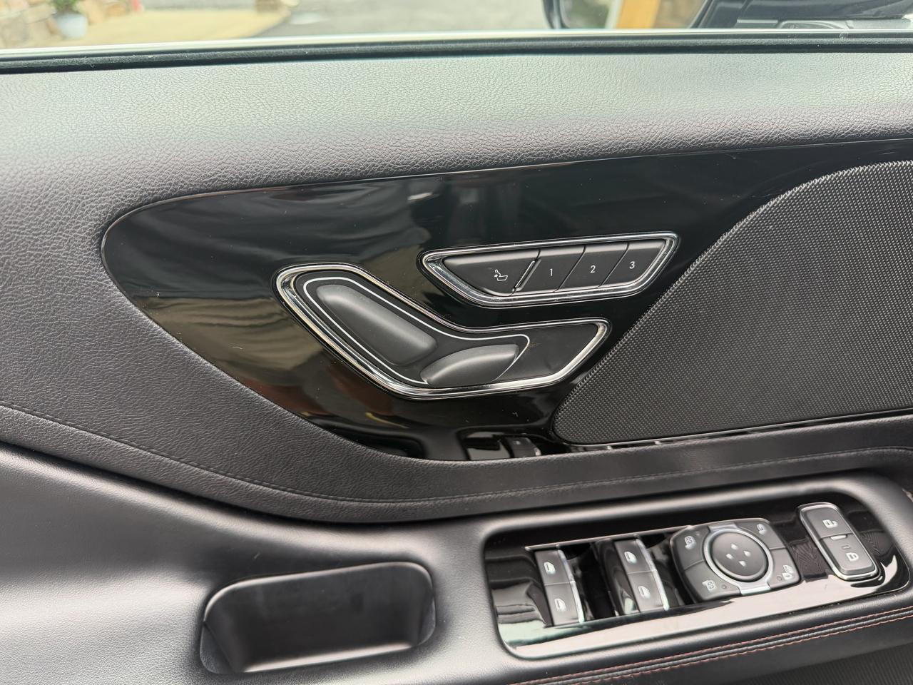 Lincoln Aviator Standard RWD 2022