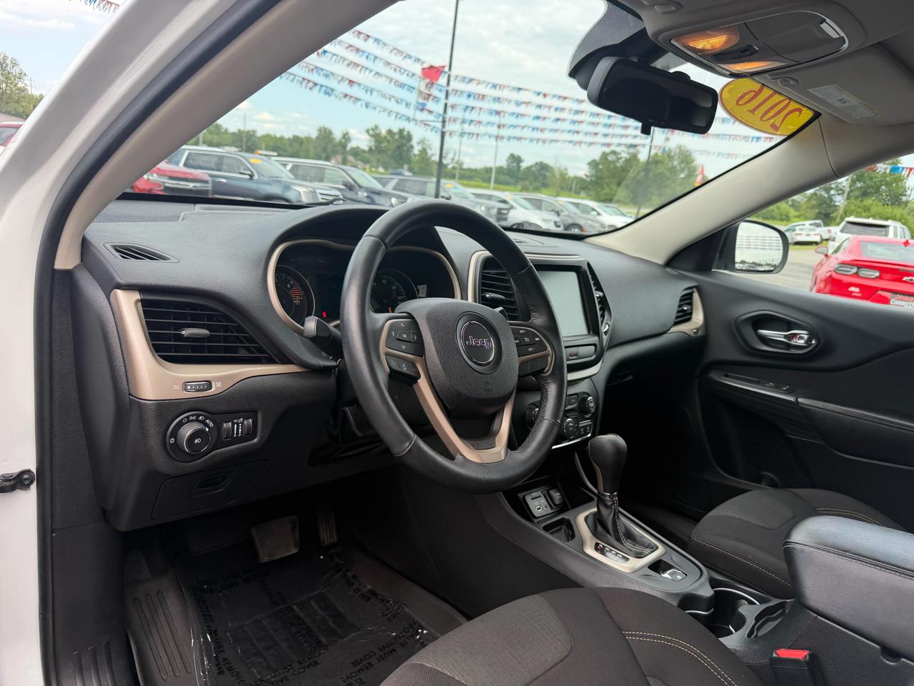Jeep Cherokee FWD 4dr Latitude 2016