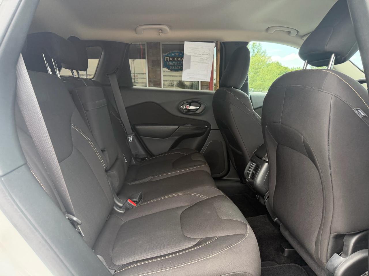 Jeep Cherokee FWD 4dr Latitude 2016