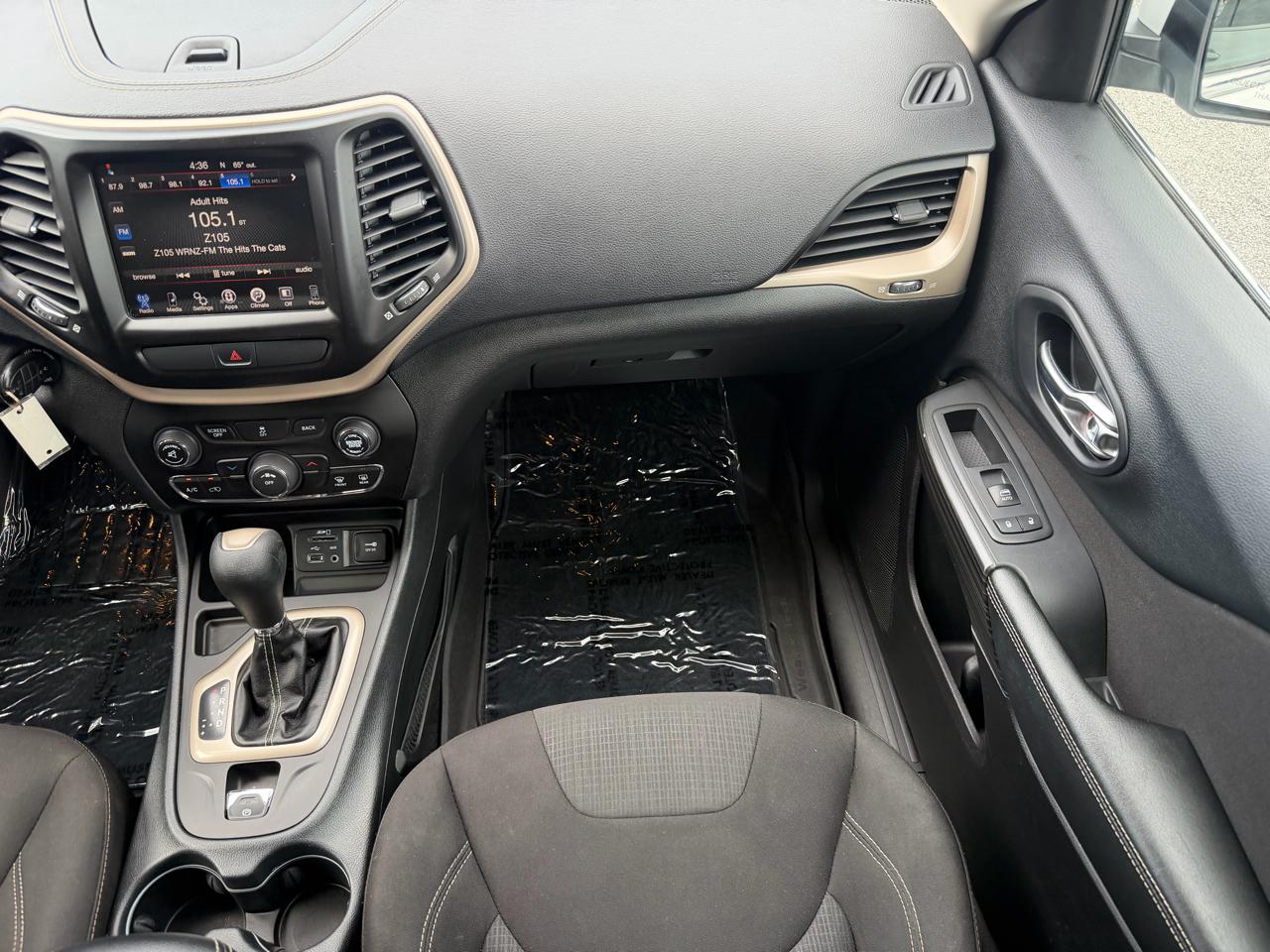 Jeep Cherokee FWD 4dr Latitude 2016