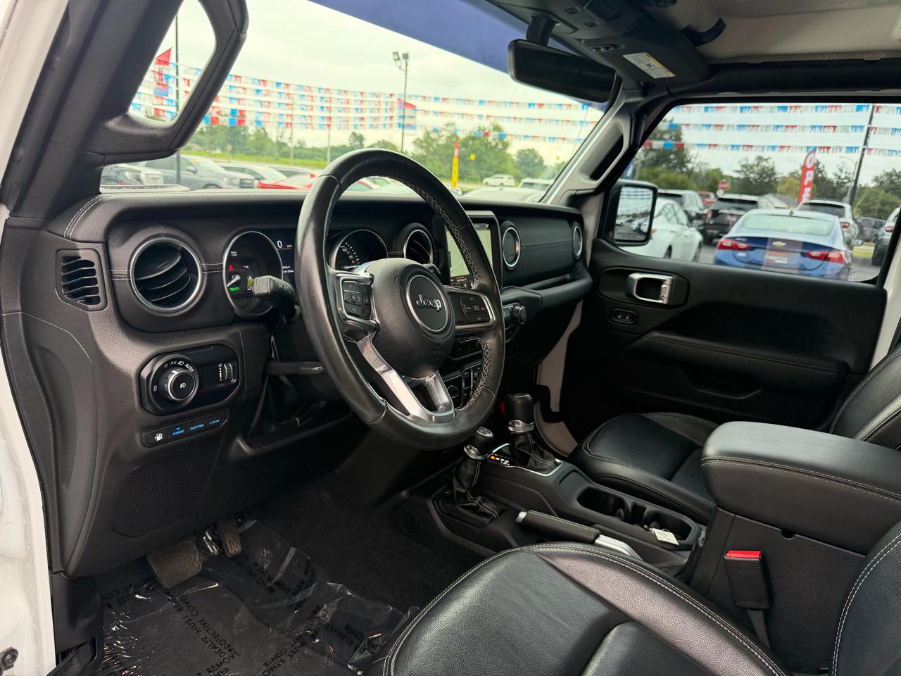 Jeep Wrangler 4xe Sahara 4x4 2023