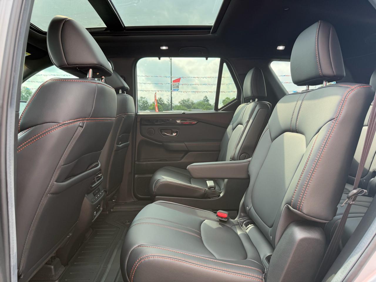 Honda Pilot TrailSport AWD 2025