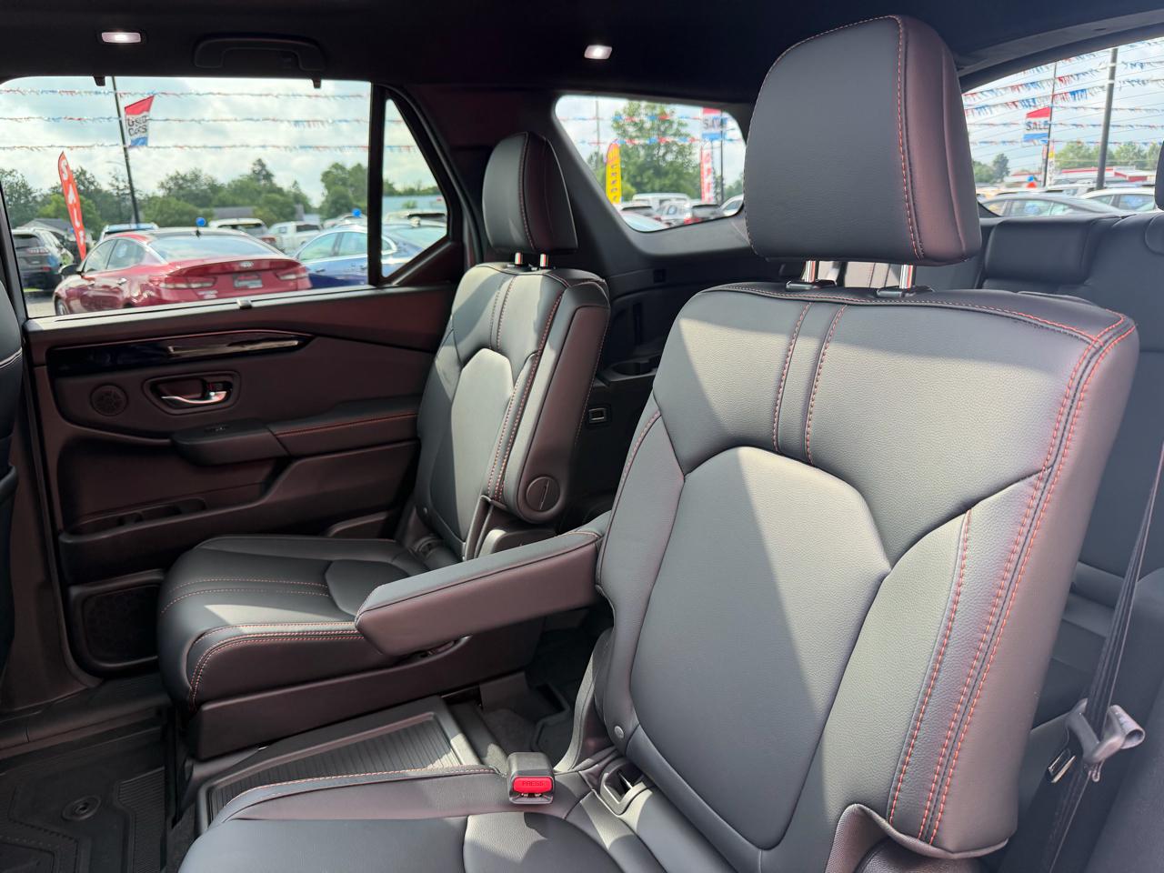 Honda Pilot TrailSport AWD 2025