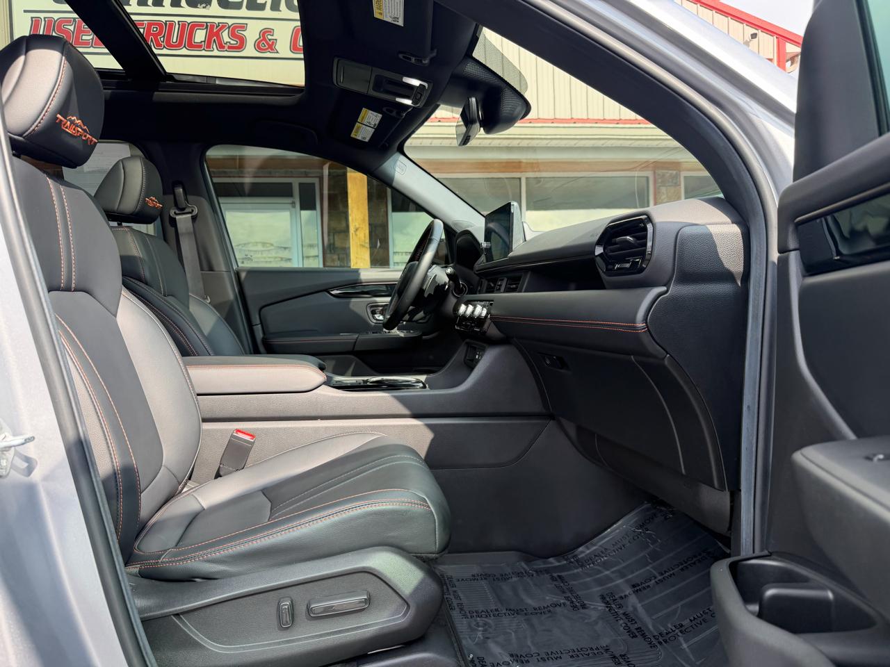 Honda Pilot TrailSport AWD 2025