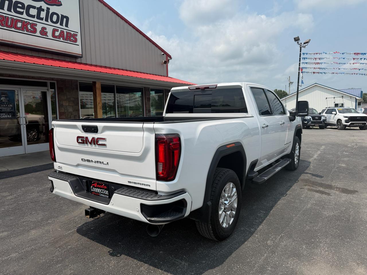GMC Sierra 2500HD 4WD Crew Cab 159" Denali 2023