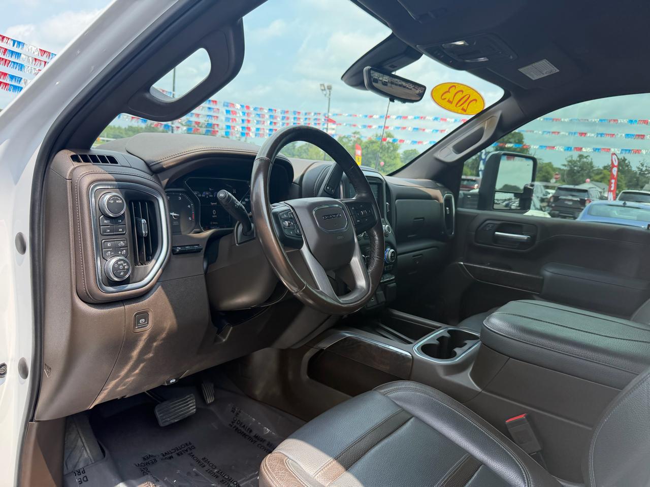 GMC Sierra 2500HD 4WD Crew Cab 159" Denali 2023