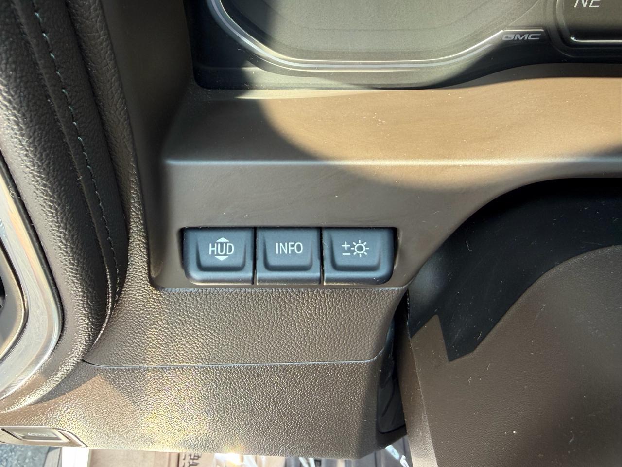 GMC Sierra 2500HD 4WD Crew Cab 159" Denali 2023