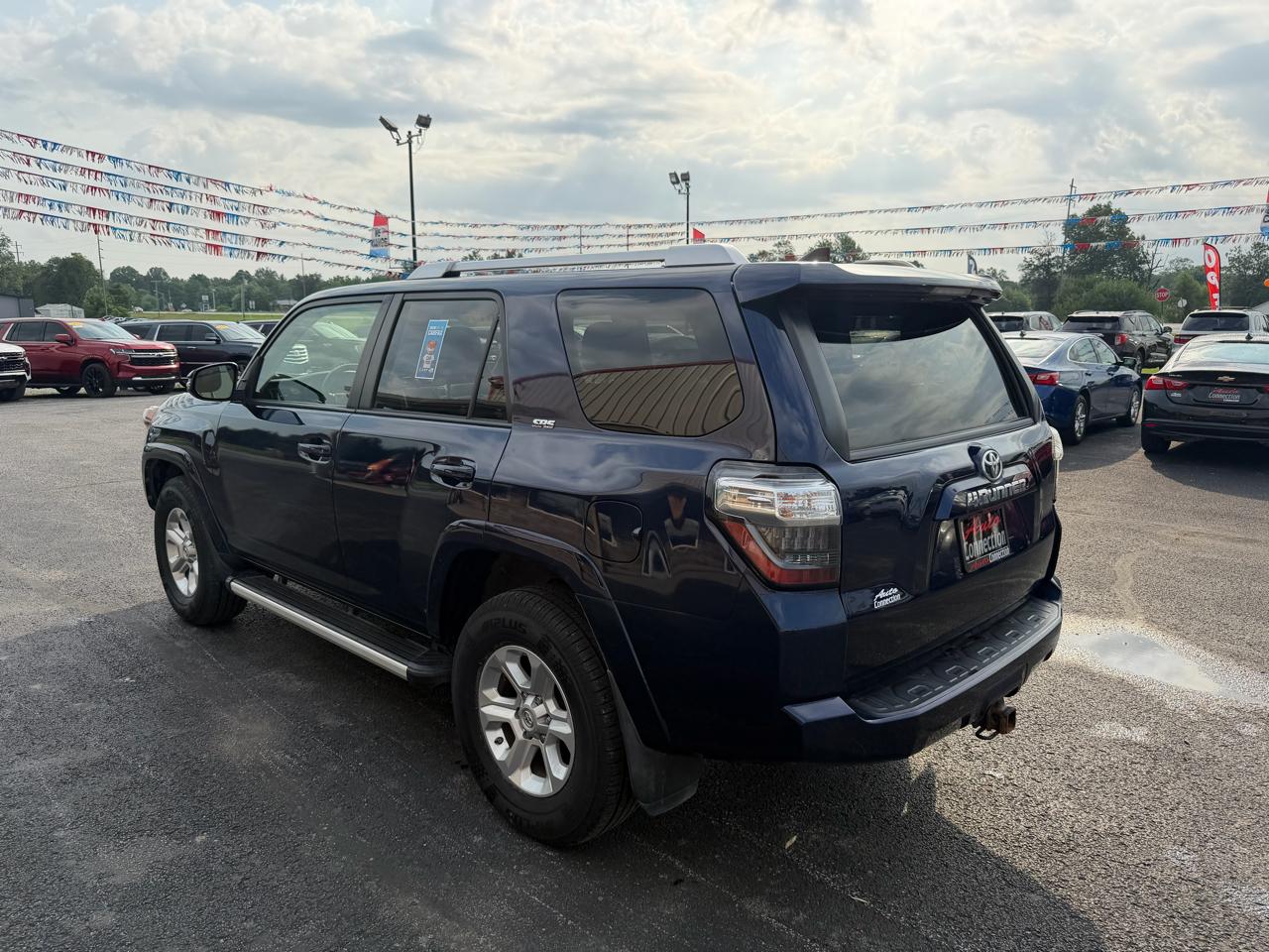 Toyota 4Runner TRD Off Road Premium 4WD (Natl) 2017