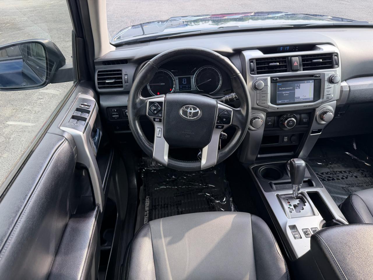 Toyota 4Runner TRD Off Road Premium 4WD (Natl) 2017