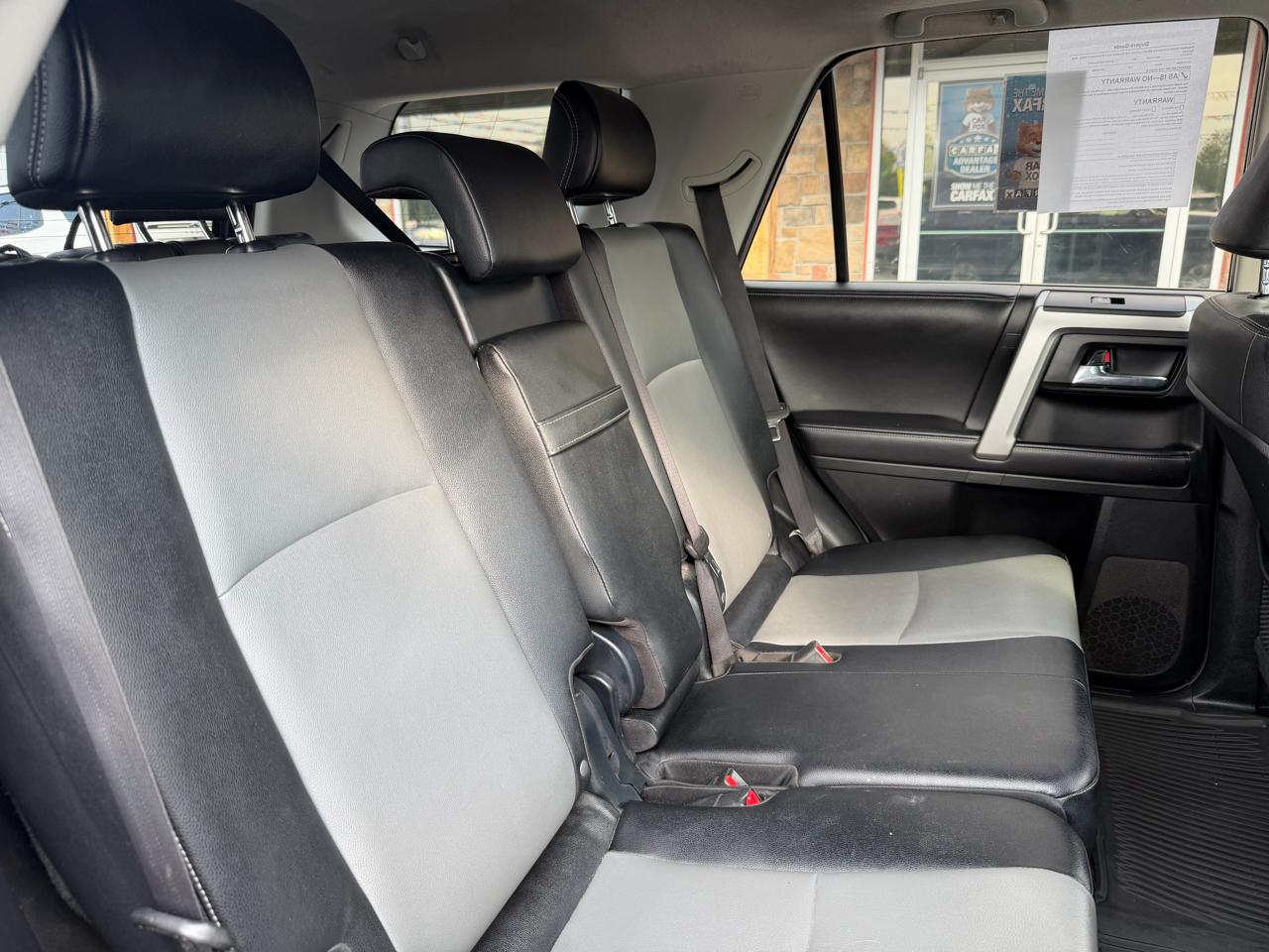 Toyota 4Runner TRD Off Road Premium 4WD (Natl) 2017