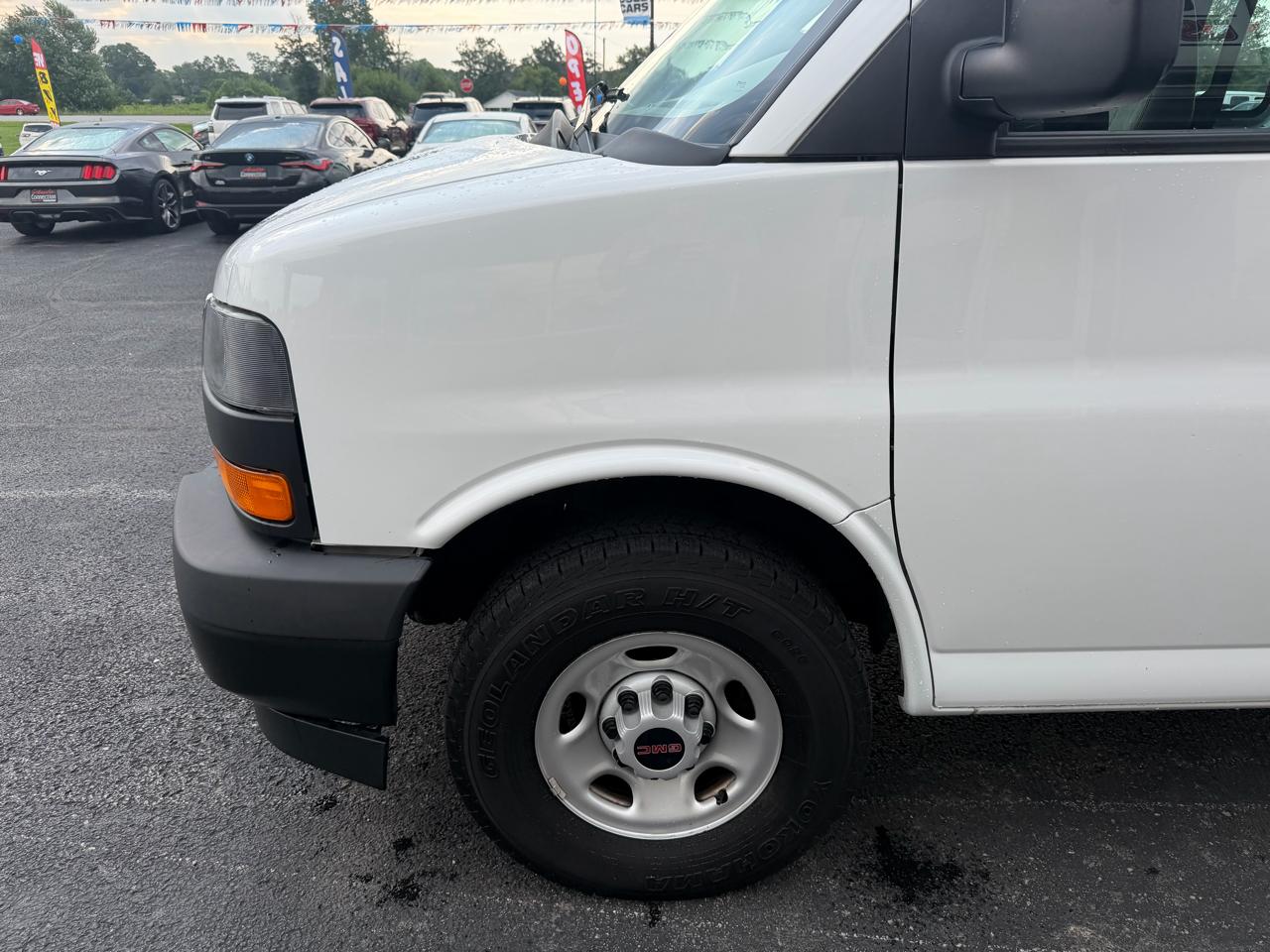 GMC Savana Cargo Van RWD 2500 155" 2023