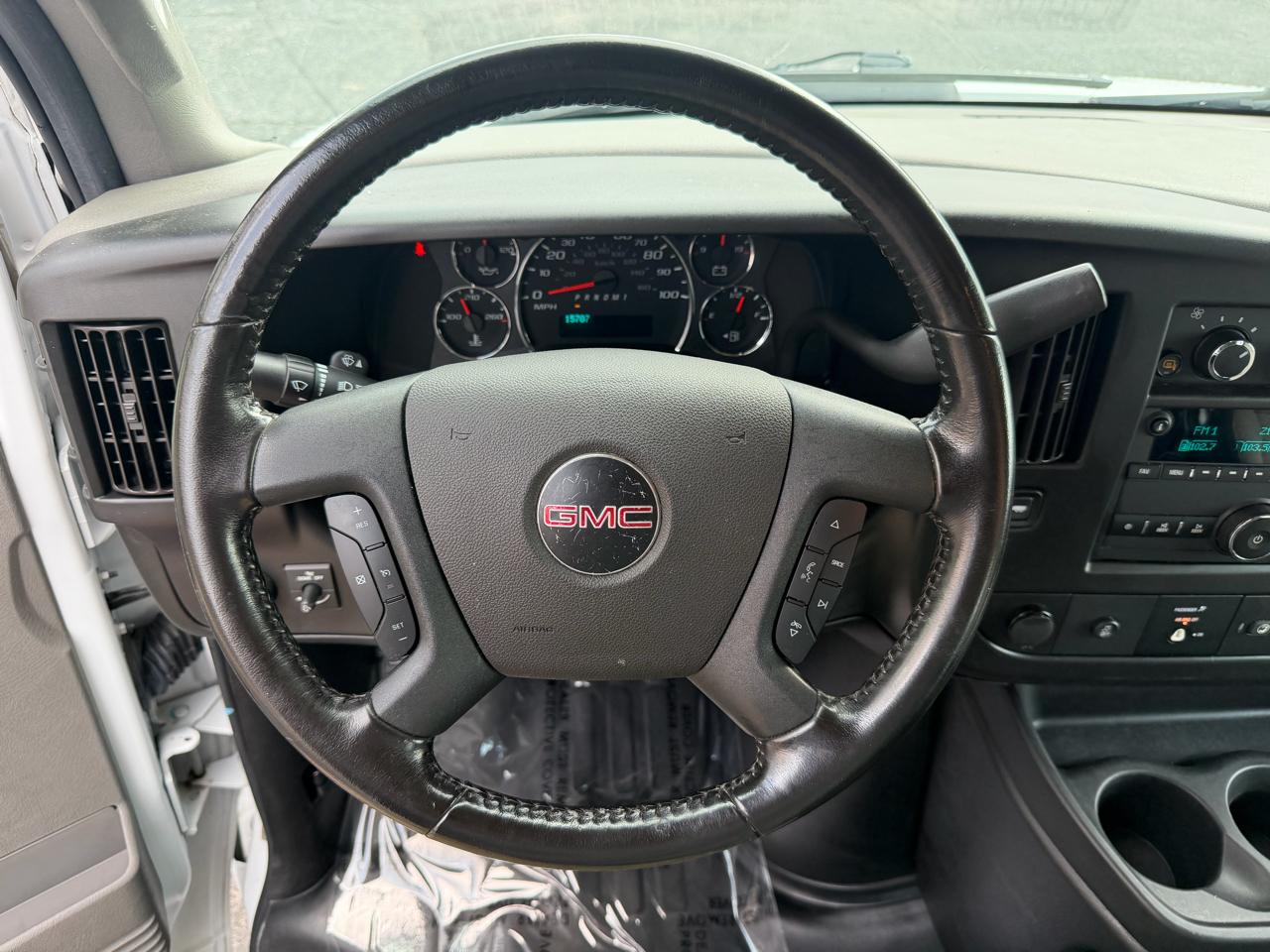 GMC Savana Cargo Van RWD 2500 155" 2023
