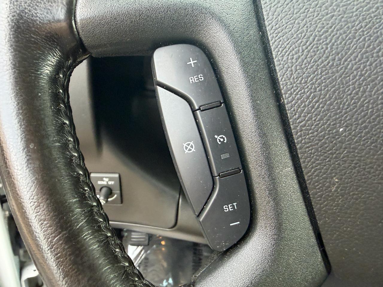 GMC Savana Cargo Van RWD 2500 155" 2023