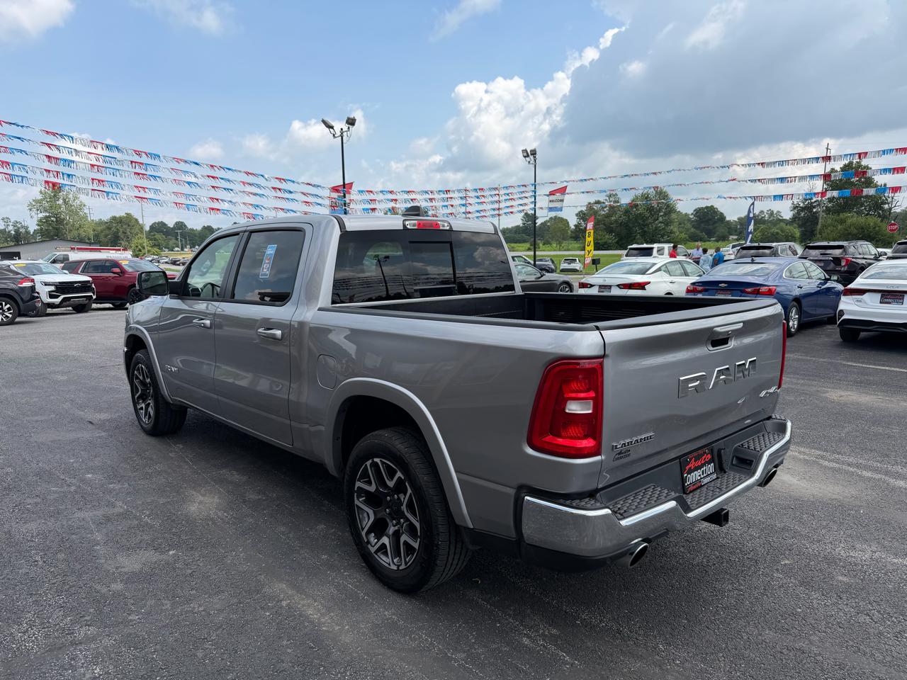 RAM 1500 Laramie 4x4 Crew Cab 5'7" Box 2026