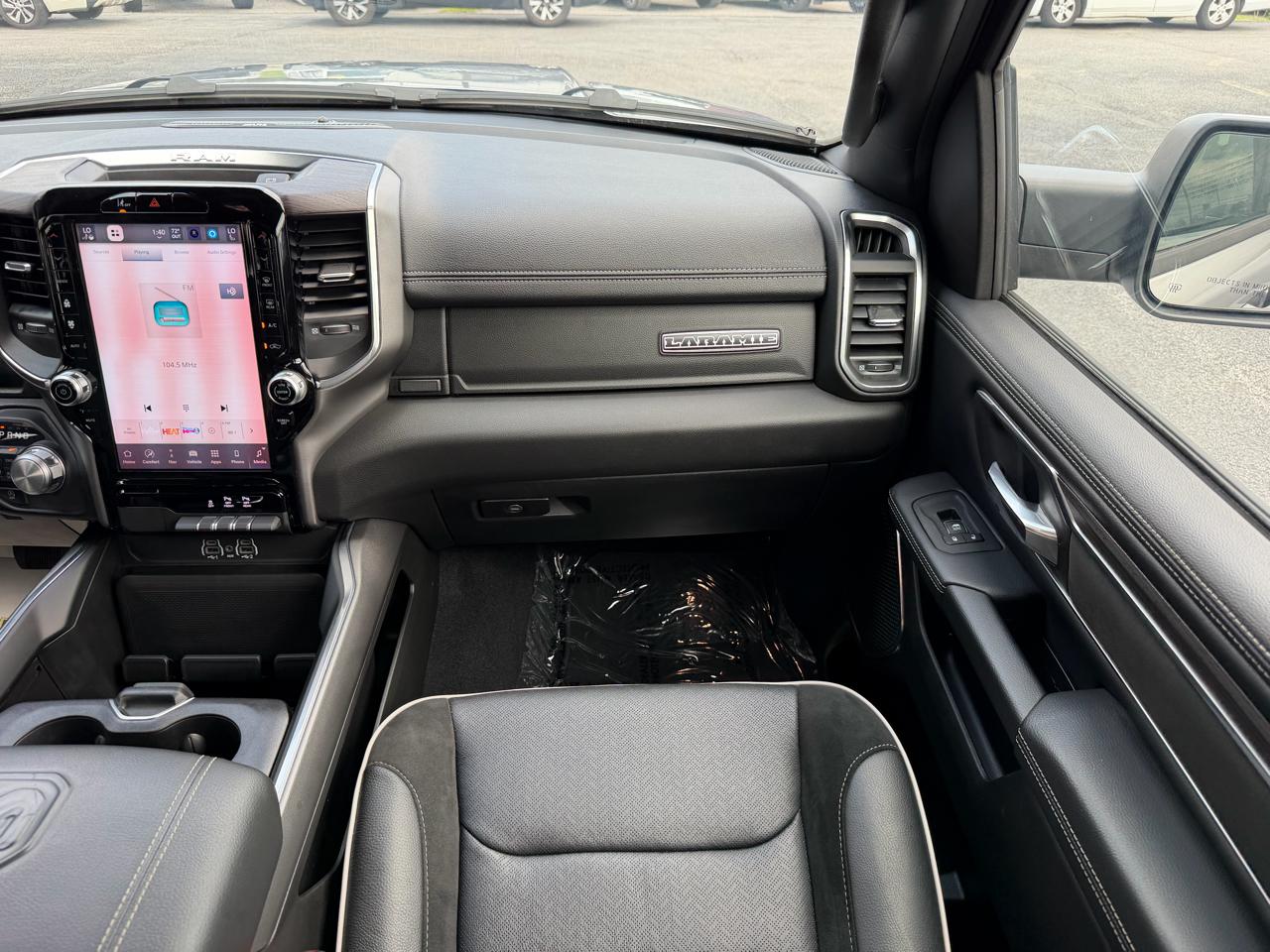 RAM 1500 Laramie 4x4 Crew Cab 5'7" Box 2026