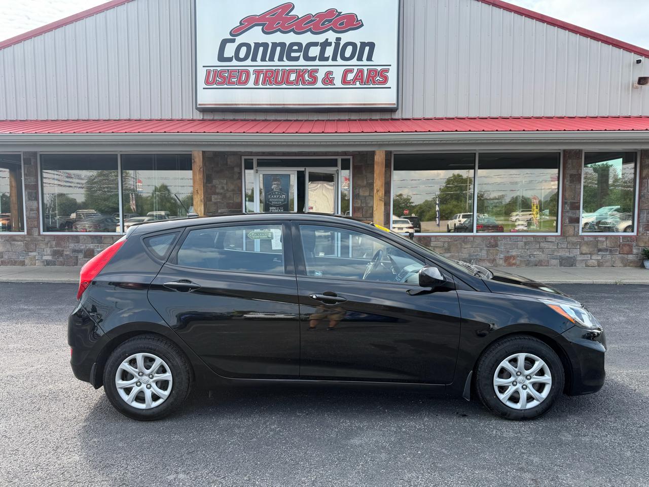 Hyundai Accent 5dr HB Auto GS 2014