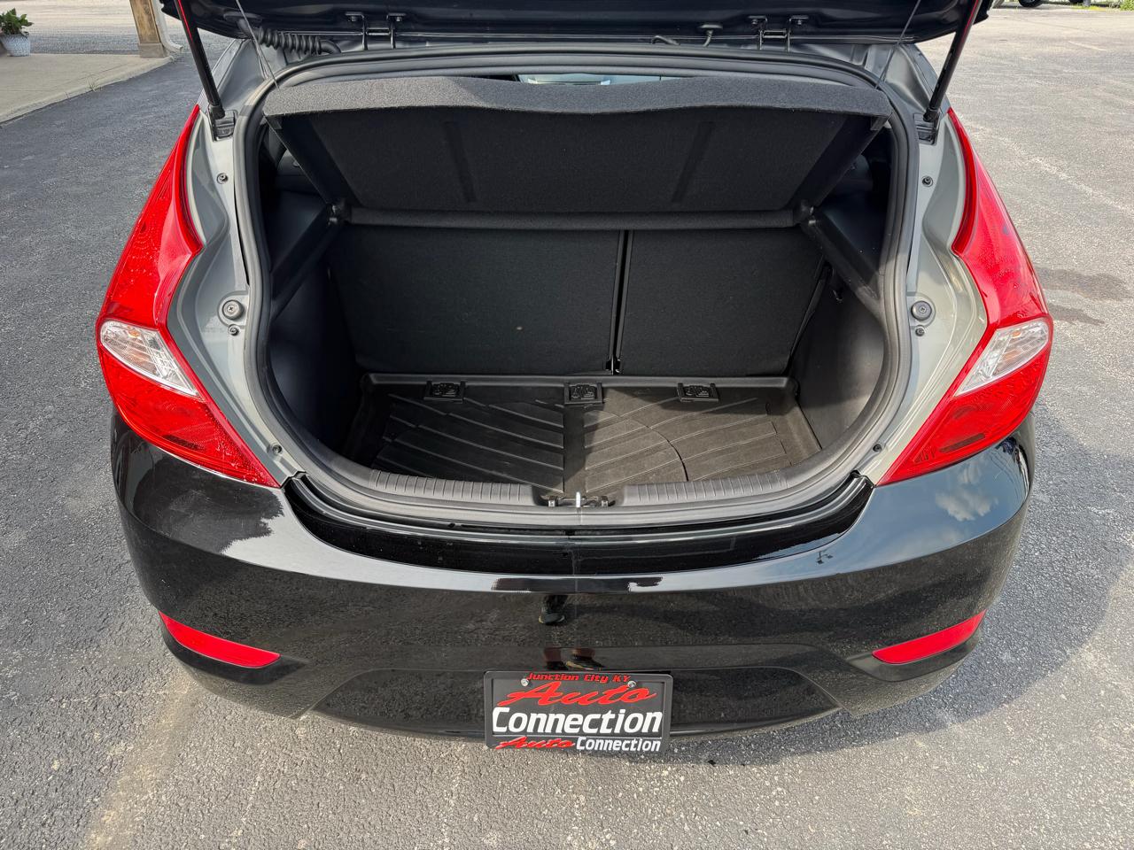 Hyundai Accent 5dr HB Auto GS 2014