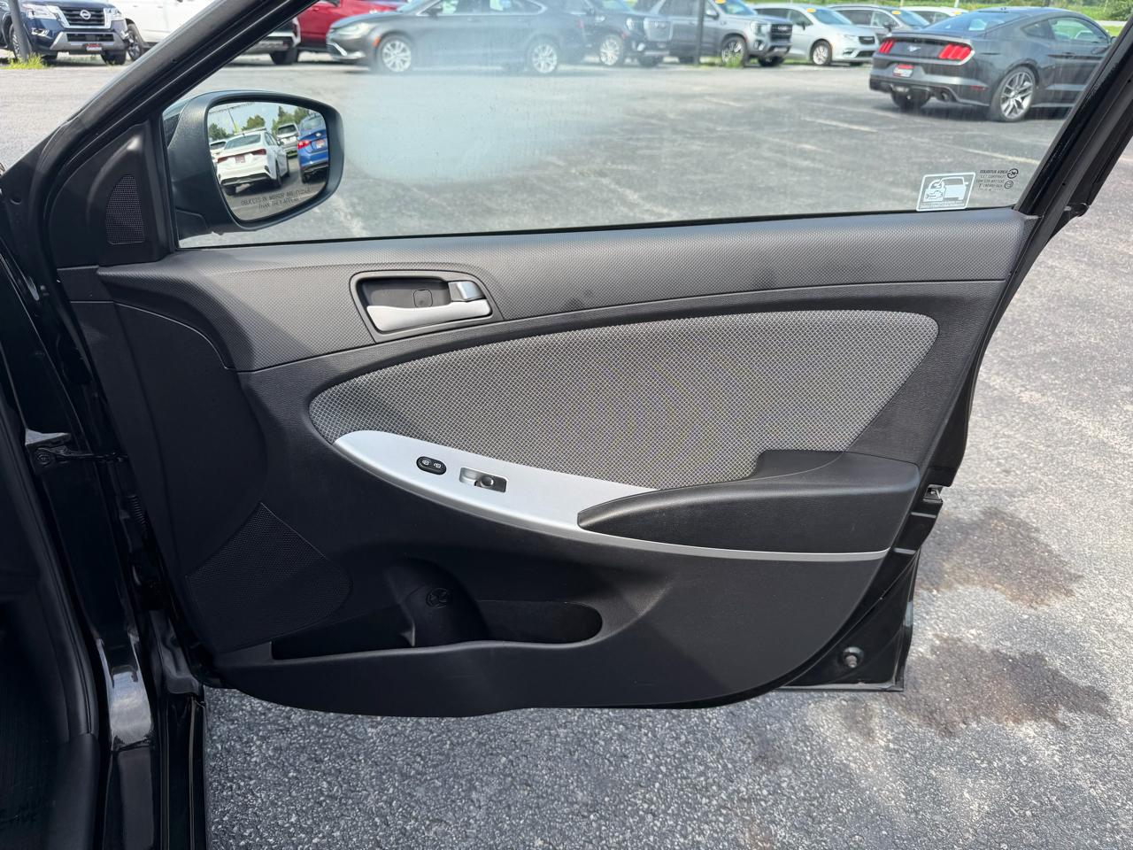 Hyundai Accent 5dr HB Auto GS 2014