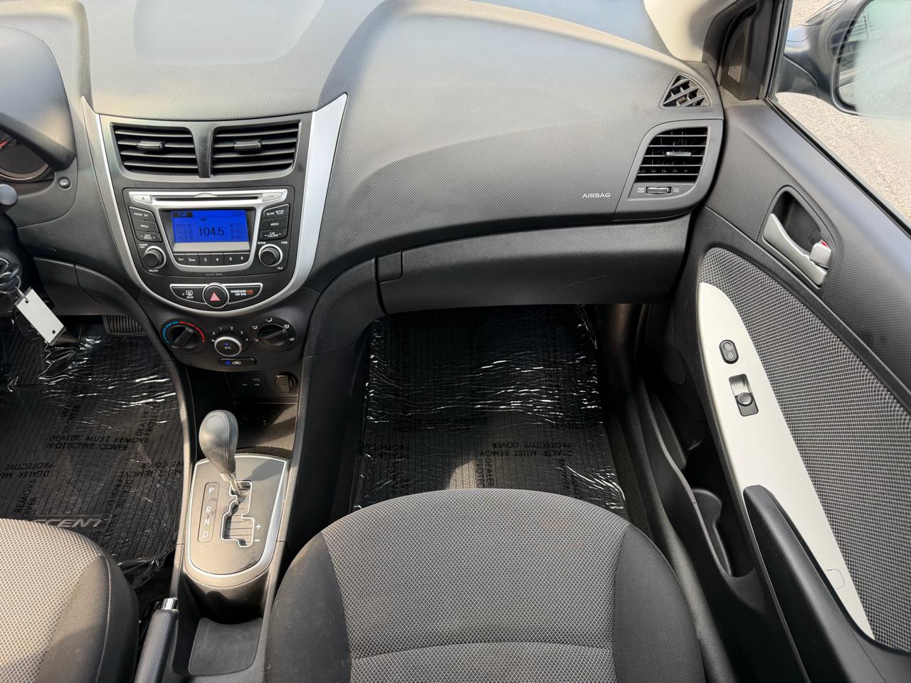 Hyundai Accent 5dr HB Auto GS 2014