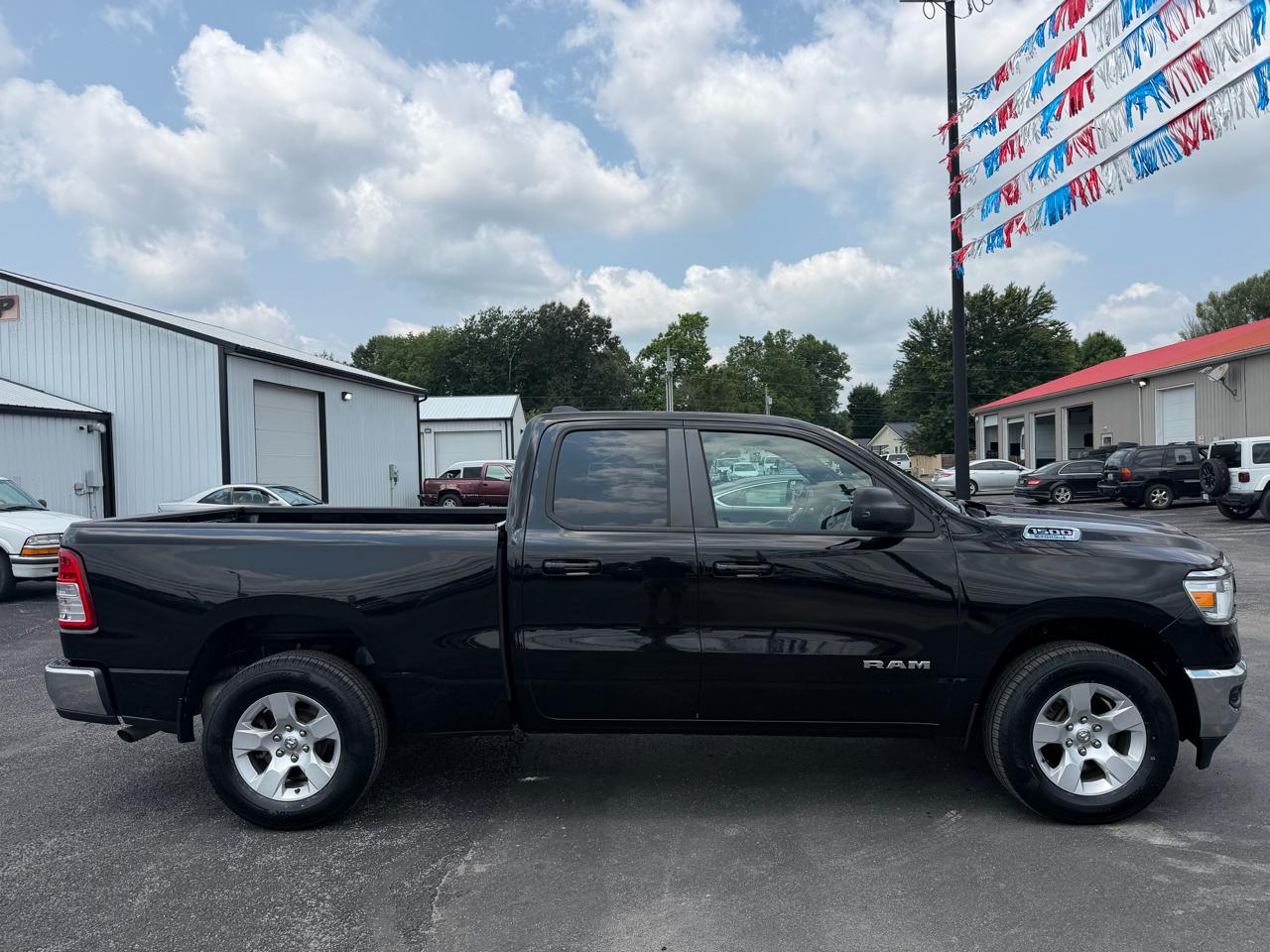 RAM 1500 Big Horn 4x4 Quad Cab 6'4" Box 2021