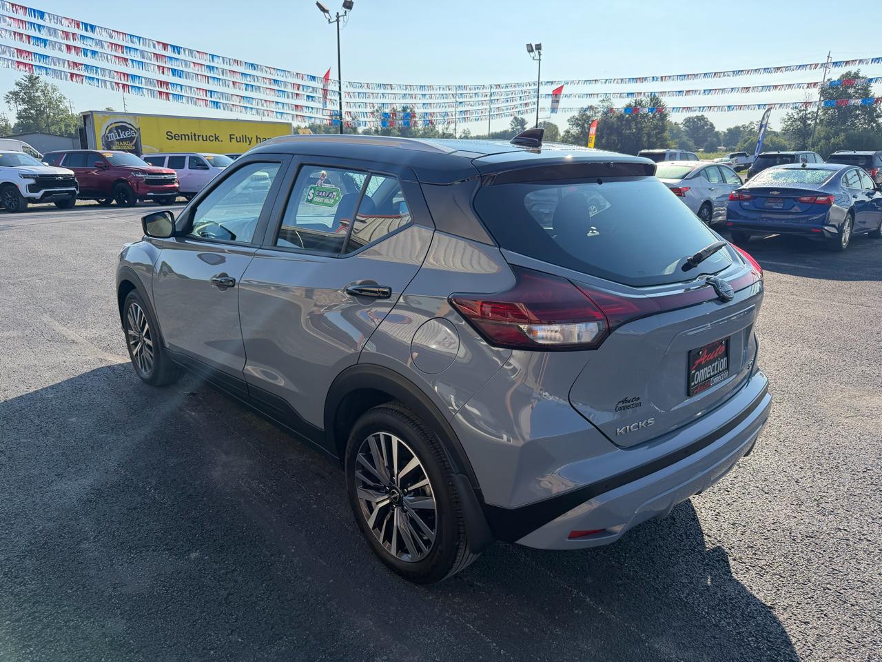 Nissan Kicks SV FWD 2024