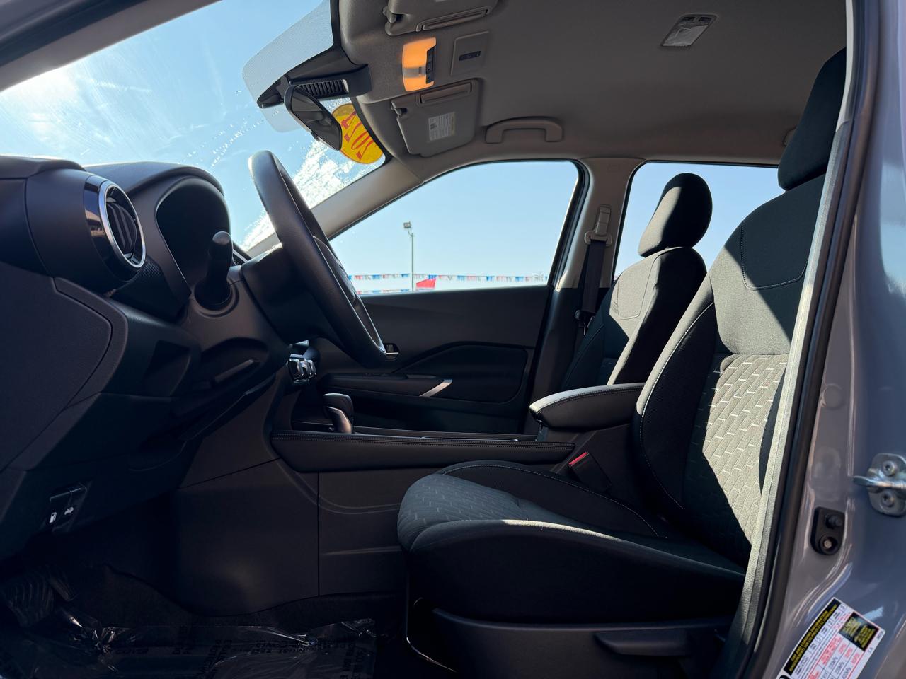 Nissan Kicks SV FWD 2024