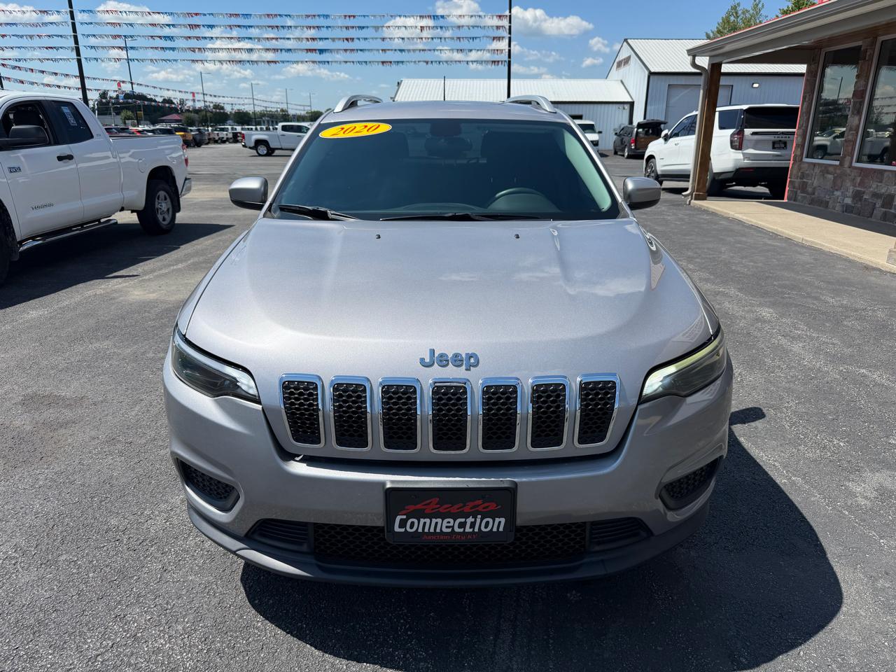 Jeep Cherokee Latitude FWD 2020