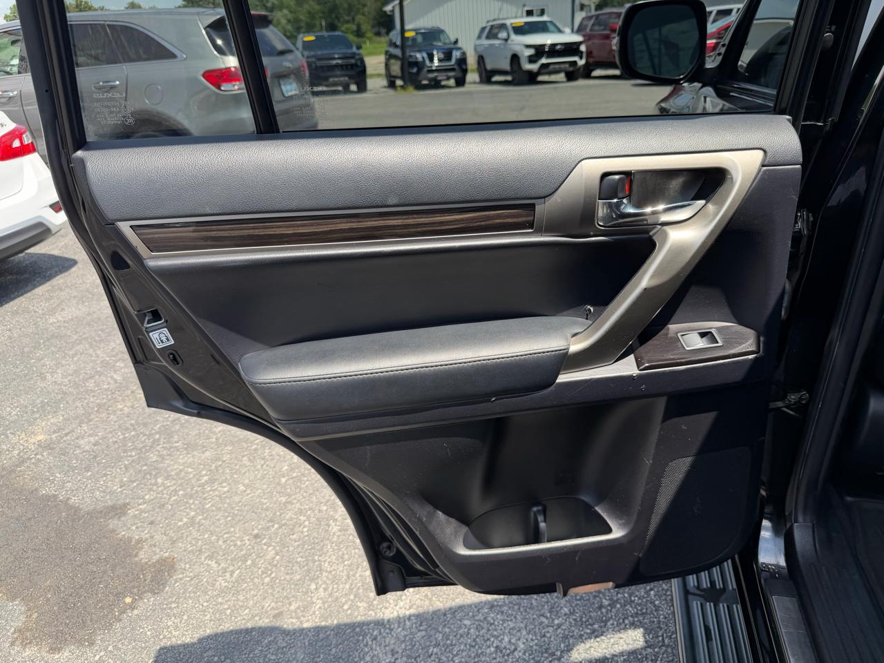 Lexus GX 460 4WD 4dr 2015