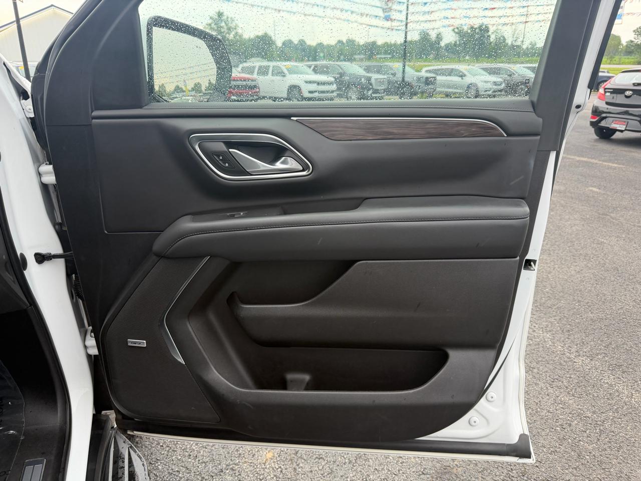 Chevrolet Tahoe 4WD 4dr LT 2022