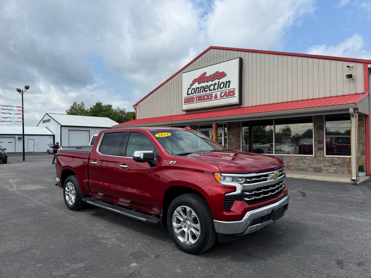 Chevrolet Silverado 1500 4WD Crew Cab 147" LTZ 2024