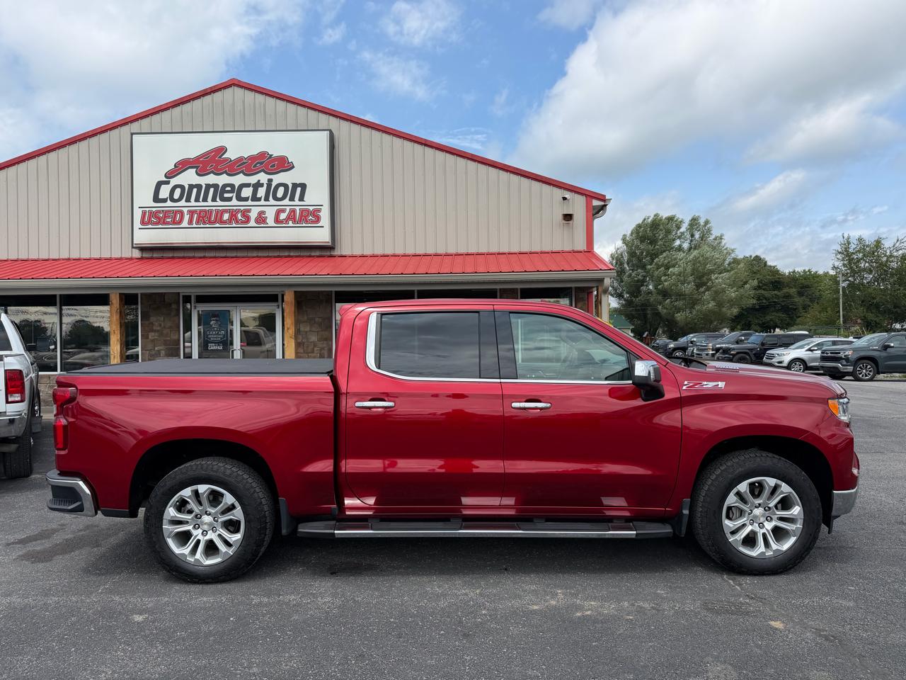 Chevrolet Silverado 1500 4WD Crew Cab 147" LTZ 2024