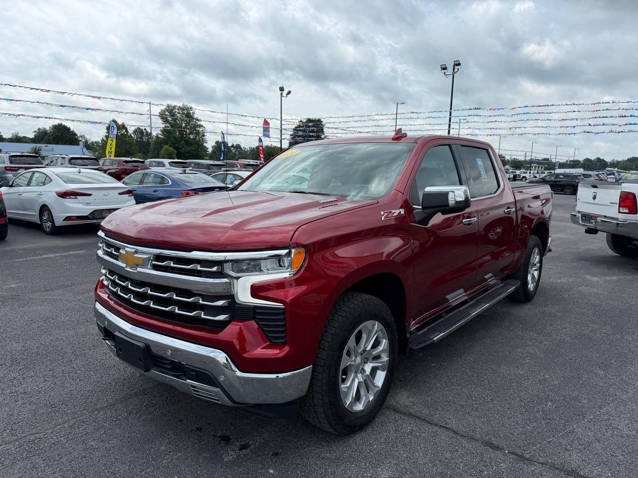 Chevrolet Silverado 1500 4WD Crew Cab 147" LTZ 2024