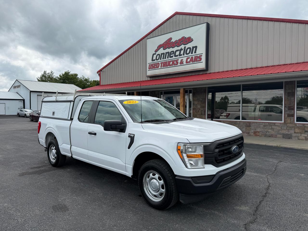 2022 Ford F-150 2WD Supercab 163" XL