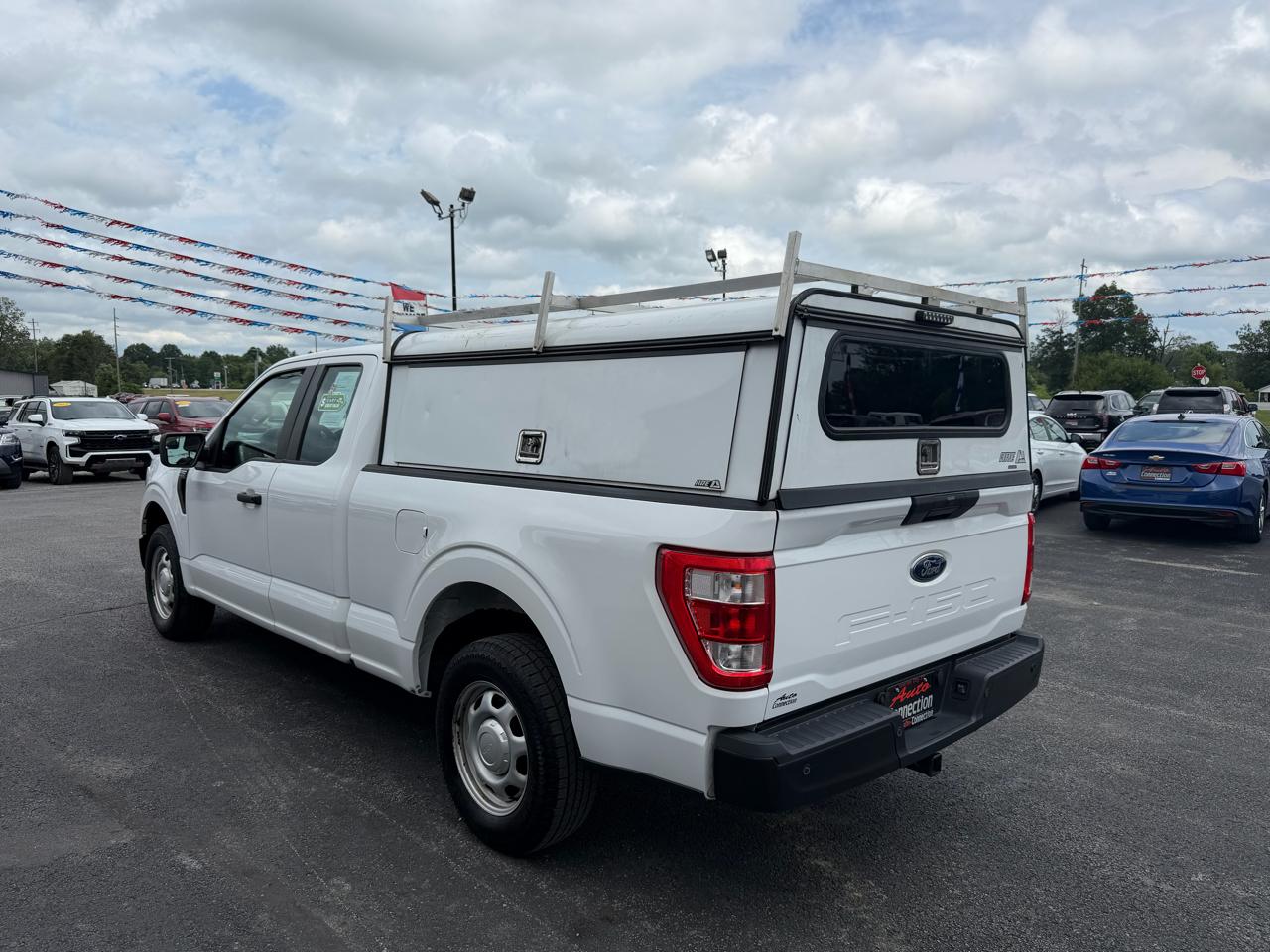 Ford F-150 2WD Supercab 163" XL 2022