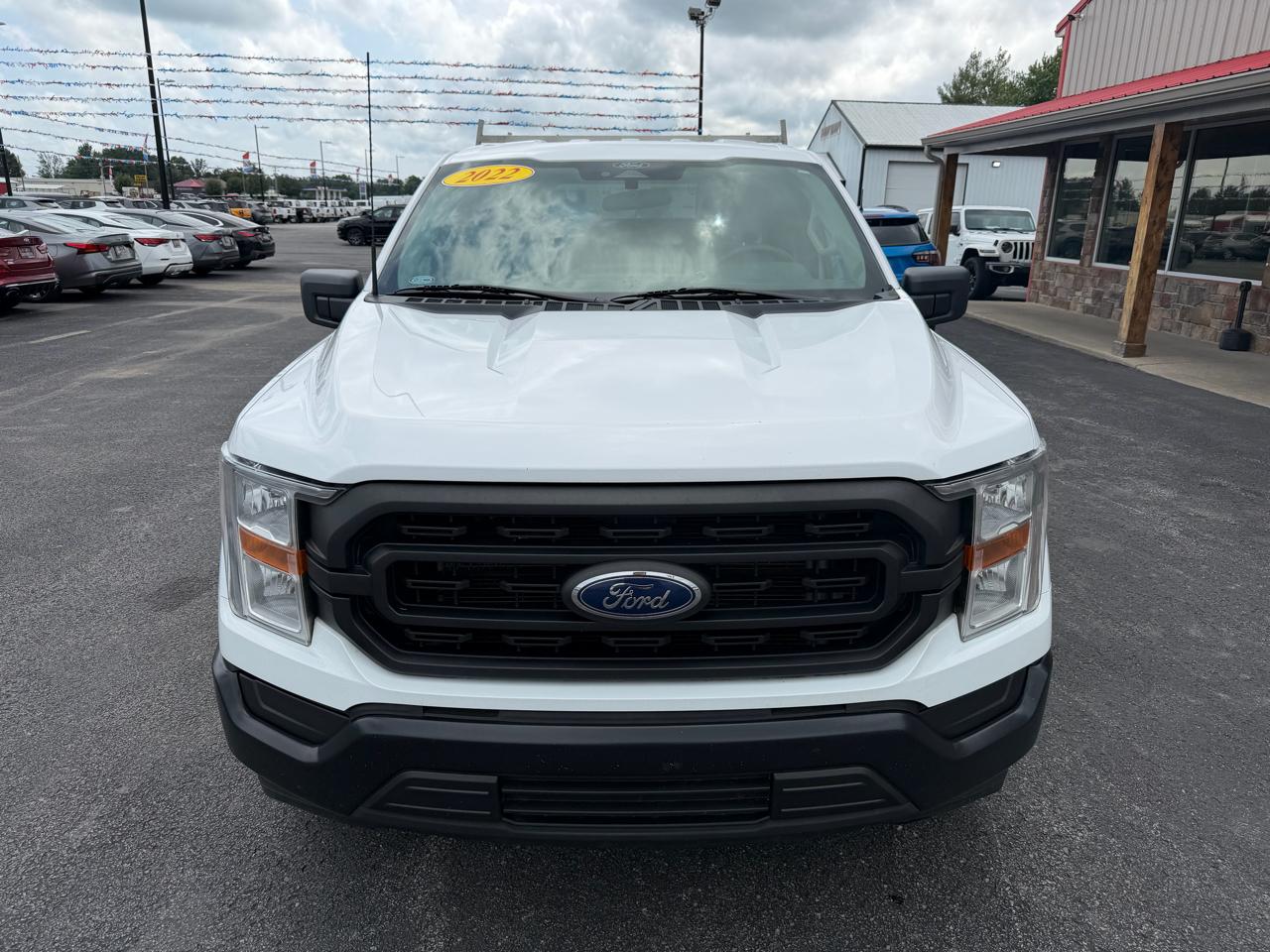 Ford F-150 2WD Supercab 163" XL 2022