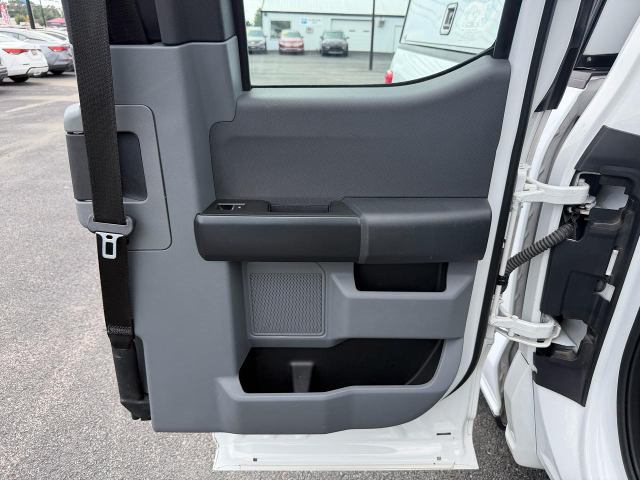Ford F-150 2WD Supercab 163" XL 2022