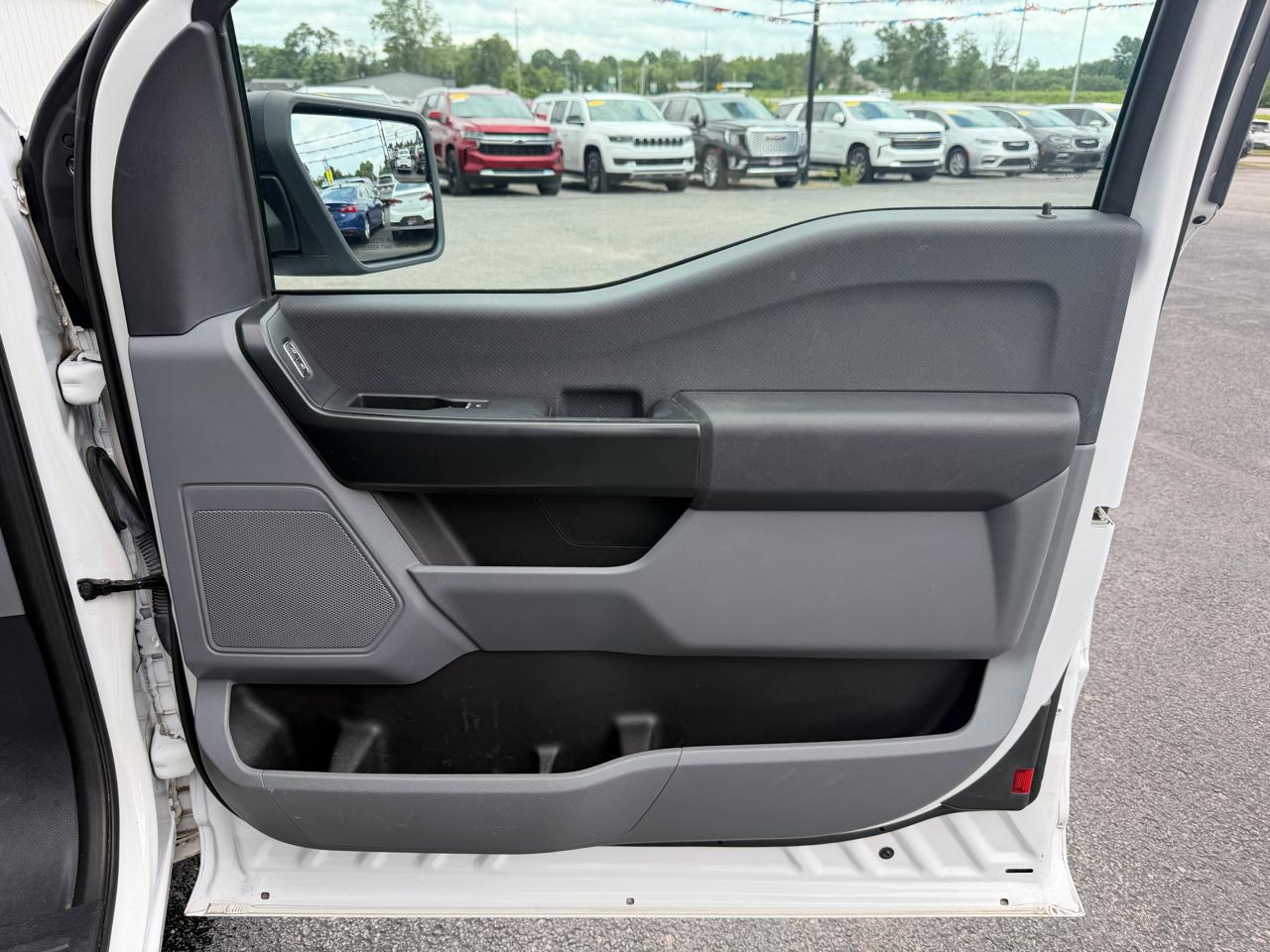Ford F-150 2WD Supercab 163" XL 2022