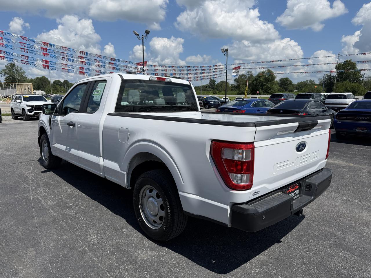 Ford F-150 2WD Supercab 163" XL 2022