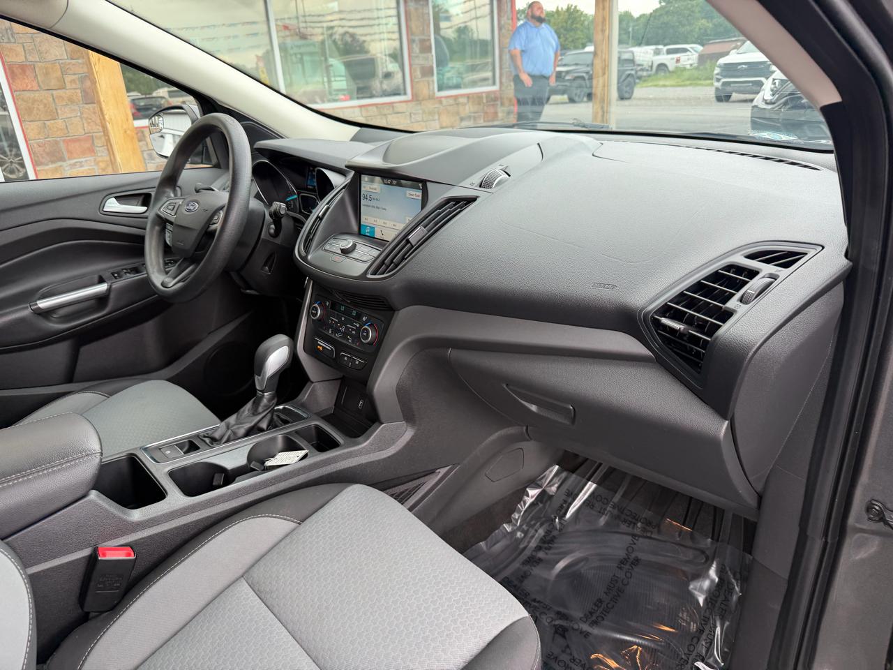Ford Escape SE FWD 2019