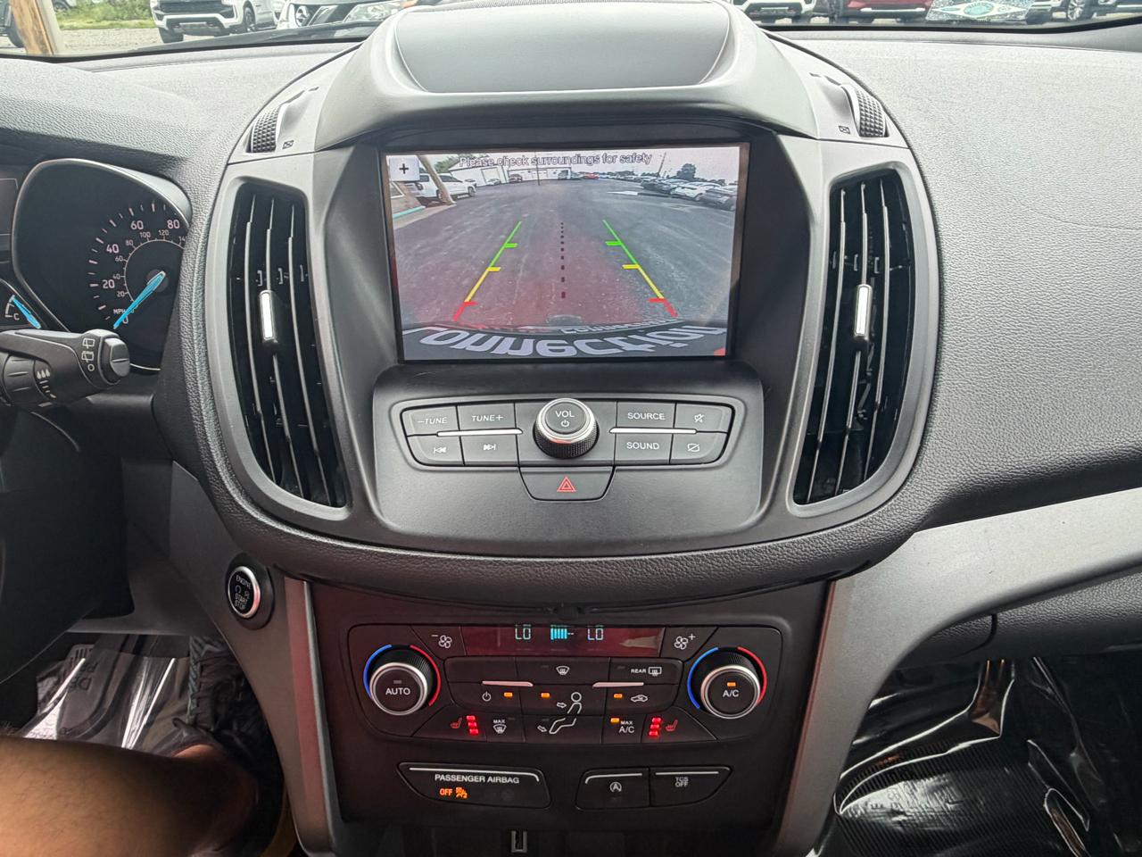 Ford Escape SE FWD 2019