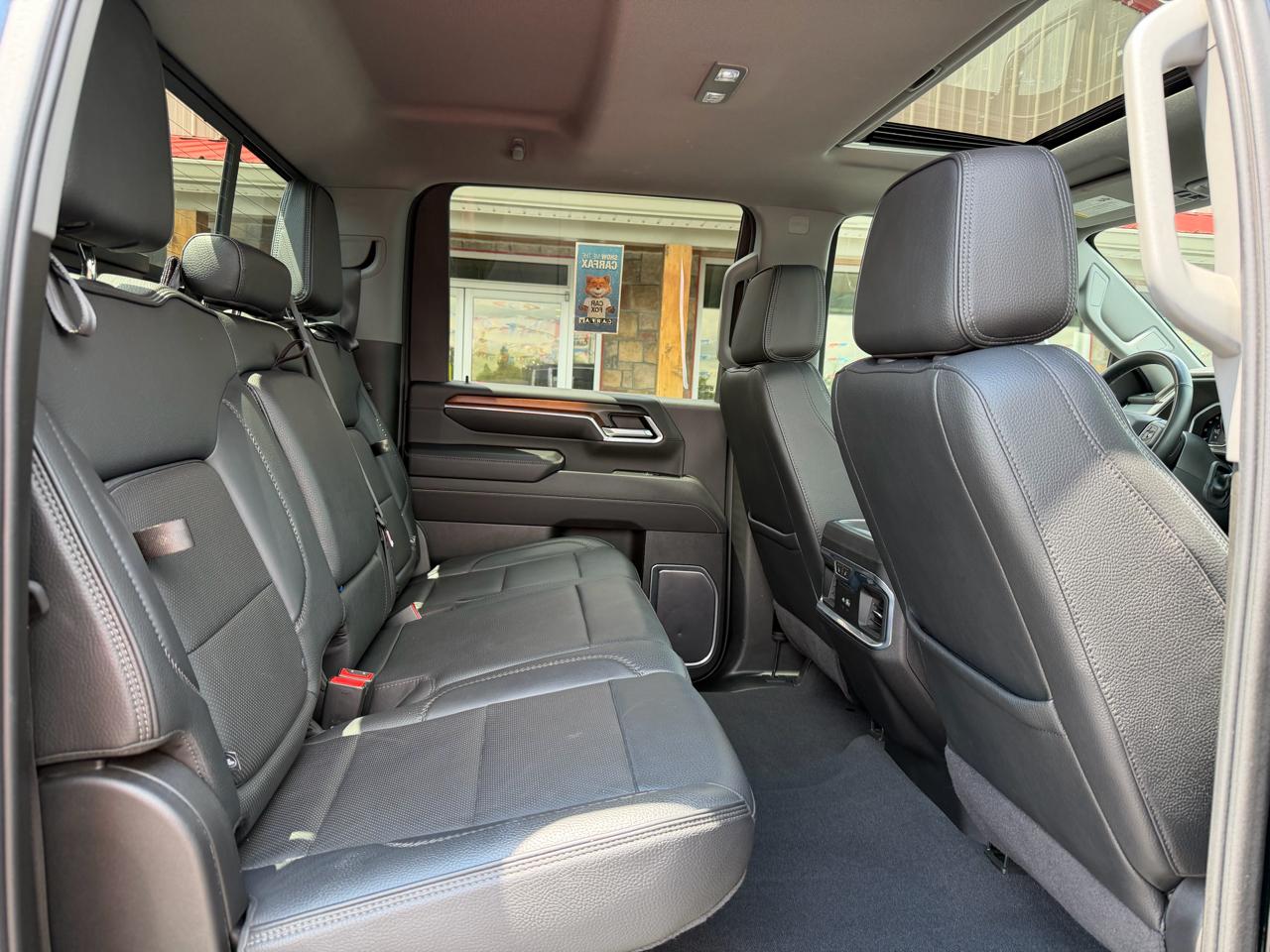 GMC Sierra 2500HD 4WD Crew Cab 159" Denali 2024