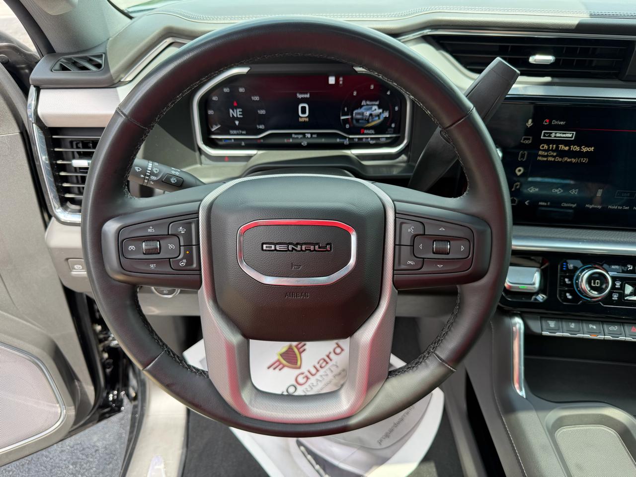 GMC Sierra 2500HD 4WD Crew Cab 159" Denali 2024