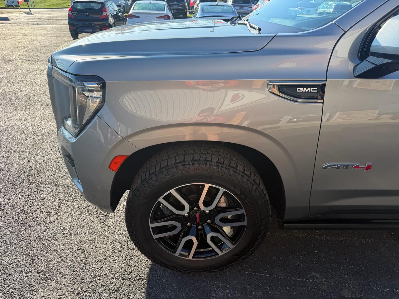 GMC Yukon XL 4WD 4dr AT4 2023