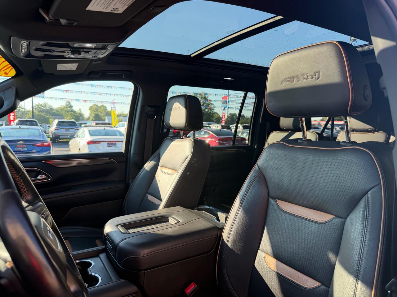 GMC Yukon XL 4WD 4dr AT4 2023