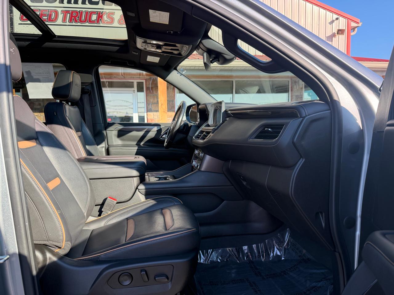 GMC Yukon XL 4WD 4dr AT4 2023