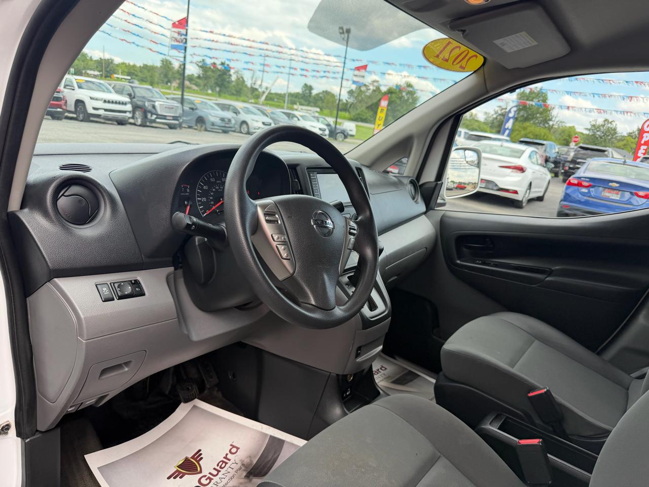 Nissan NV200 Compact Cargo I4 SV 2021