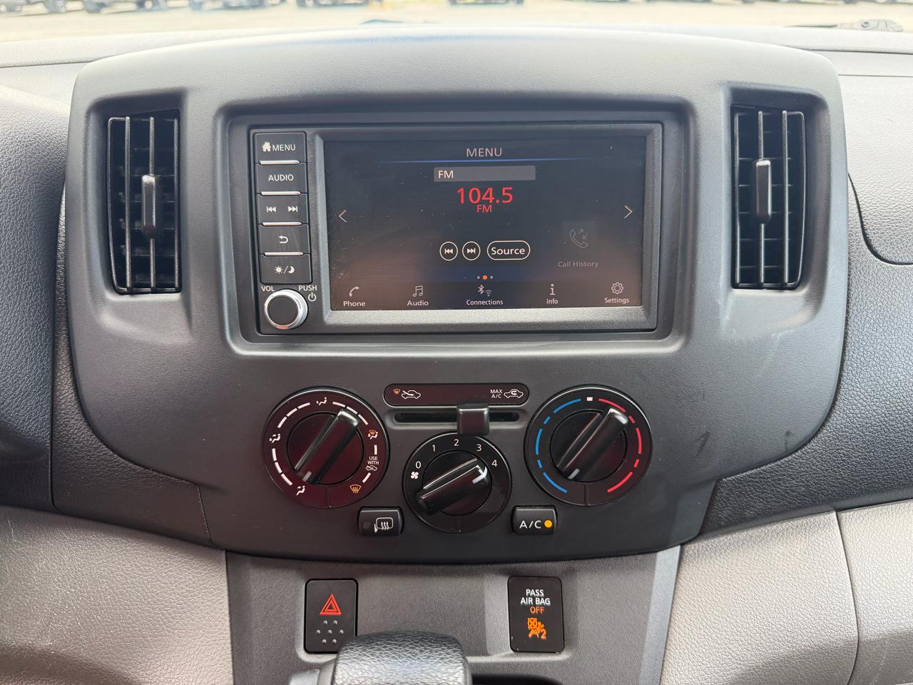 Nissan NV200 Compact Cargo I4 SV 2021