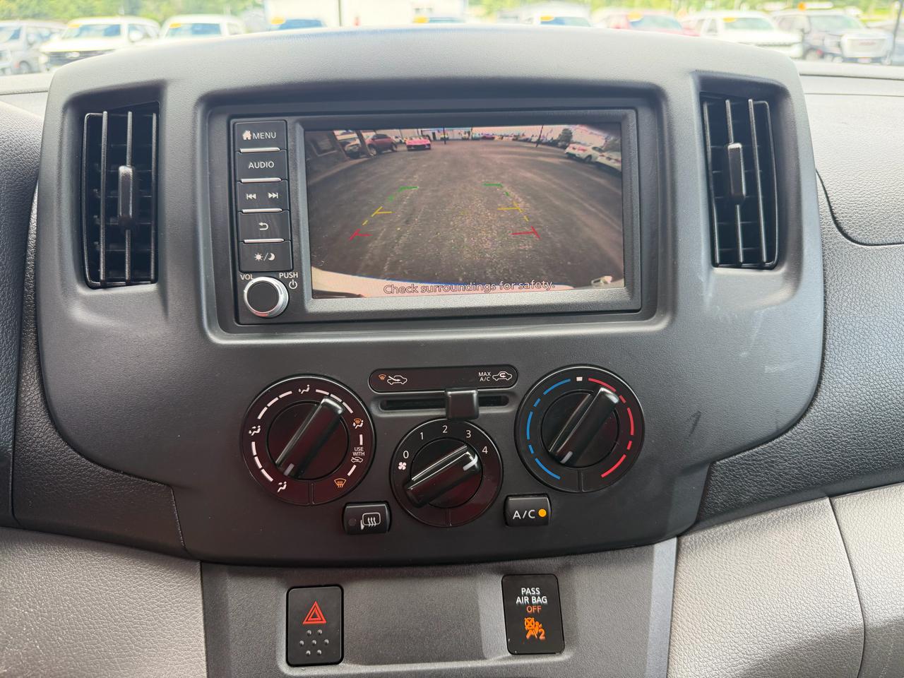 Nissan NV200 Compact Cargo I4 SV 2021