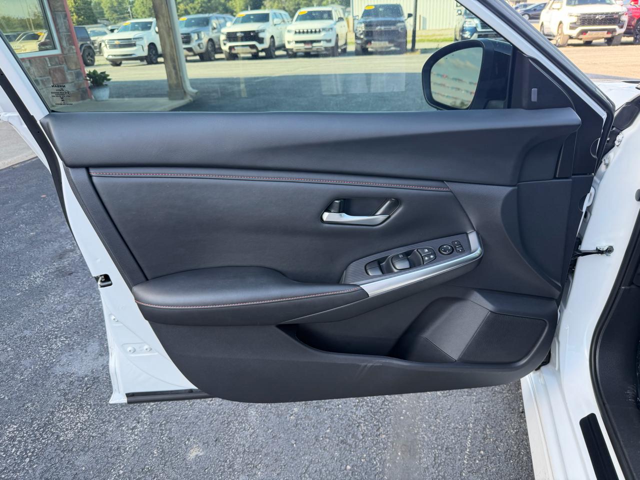 Nissan Sentra SR CVT 2024